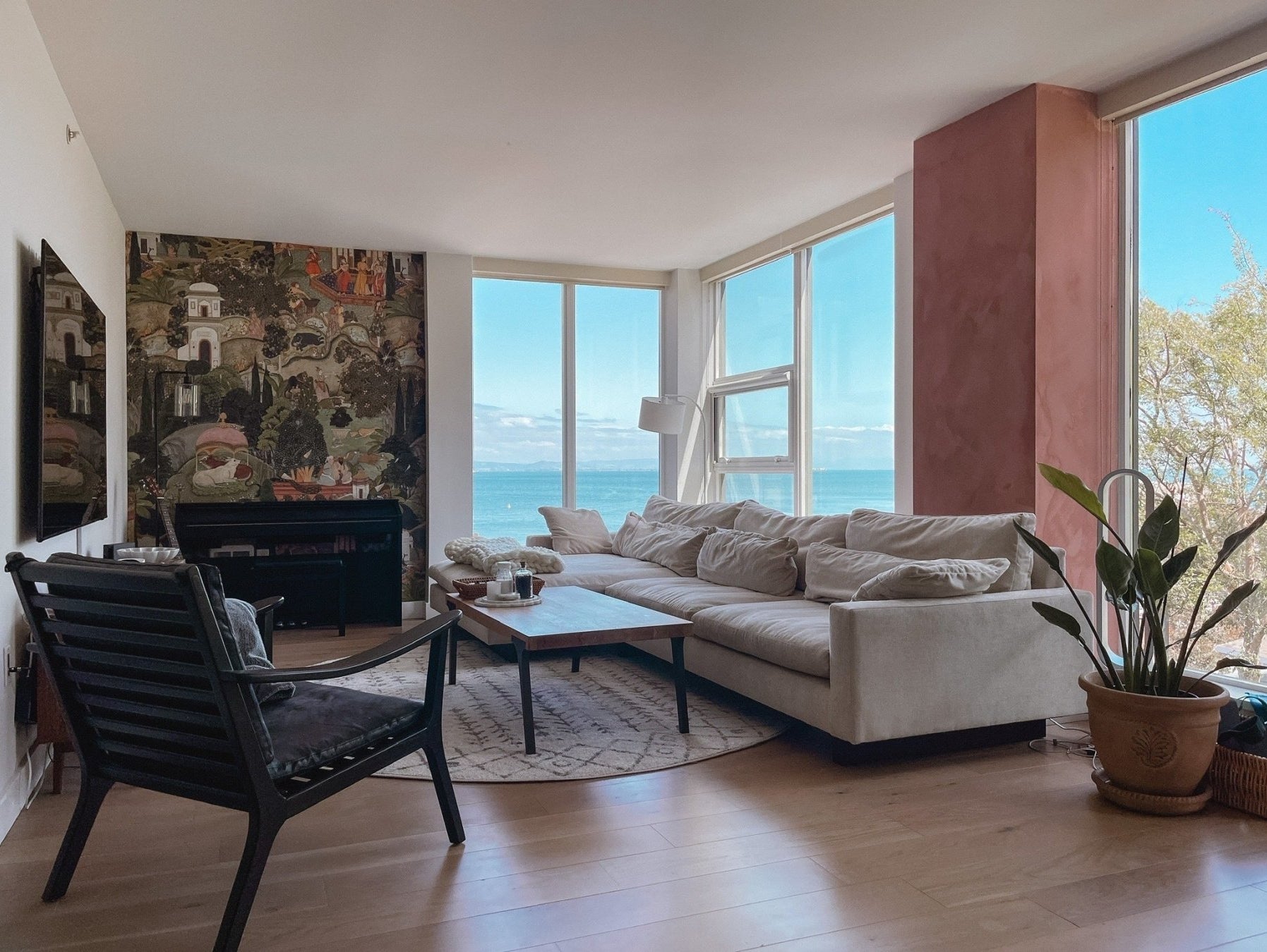 An inside look at Marble Lotus CEO Soni Mehra's light-drenched San Francisco space - Marble Lotus