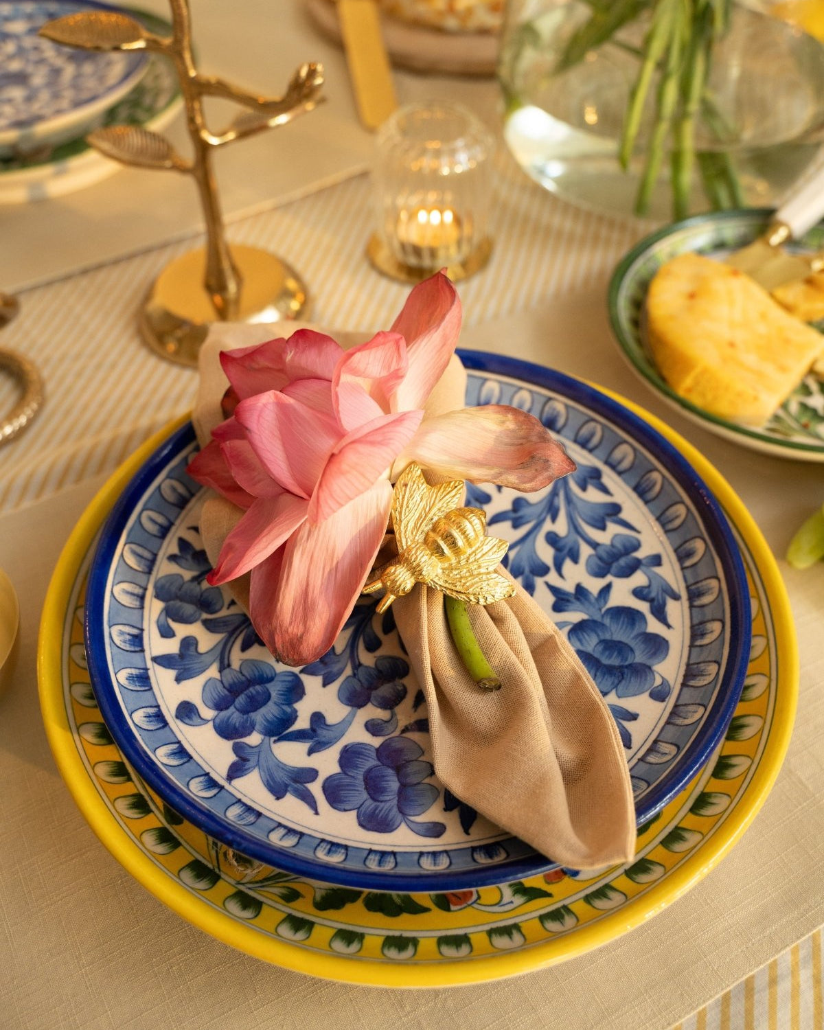 Bee Accent Napkin Ring Set – Set of 4 - Marble Lotus - Bee Accent Napkin Ring Set – Set of 4
