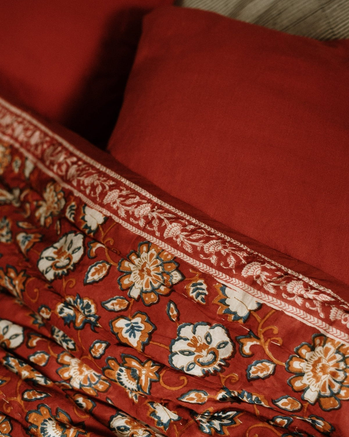 Dahlia Block Printed Quilt - Marble Lotus - Dahlia Block Printed Quilt