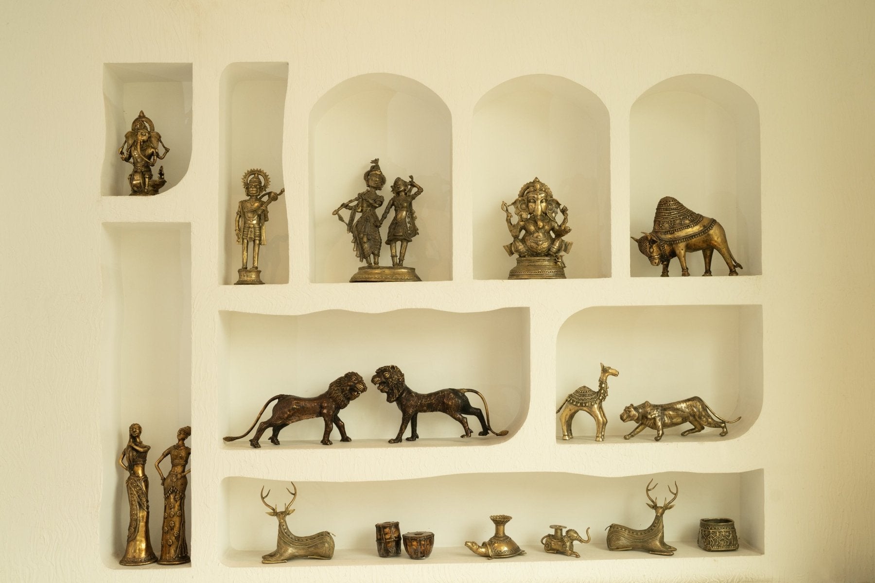 Dhokra Antique Bull Brass Statue - Marble Lotus - Dhokra Antique Bull Brass Statue