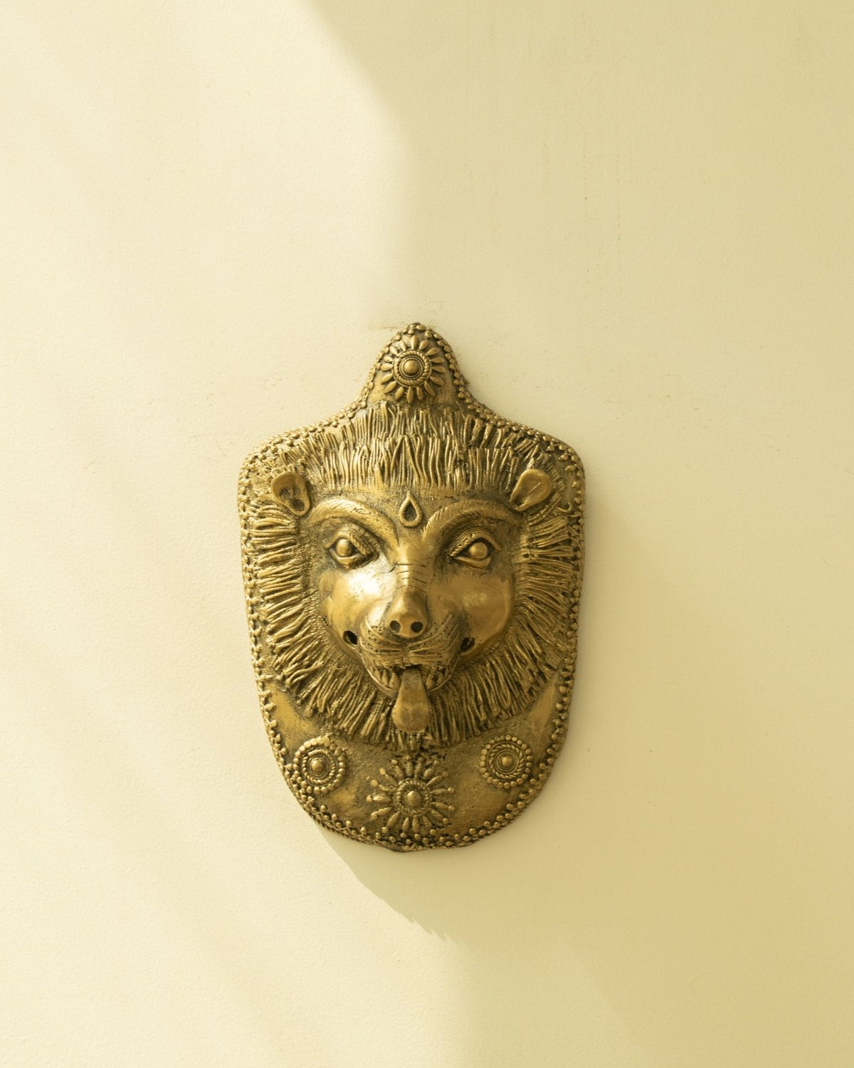 Dhokra Lion Face Brass Wall Hanging - Marble Lotus - Dhokra Lion Face Brass Wall Hanging