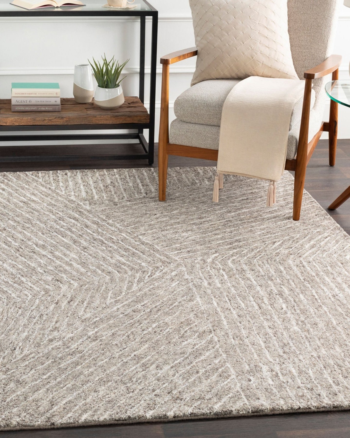 Falcon Handmade Rug - Marble Lotus - Falcon Handmade Rug