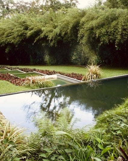 Gardens of Sri Lanka - Marble Lotus - Gardens of Sri Lanka