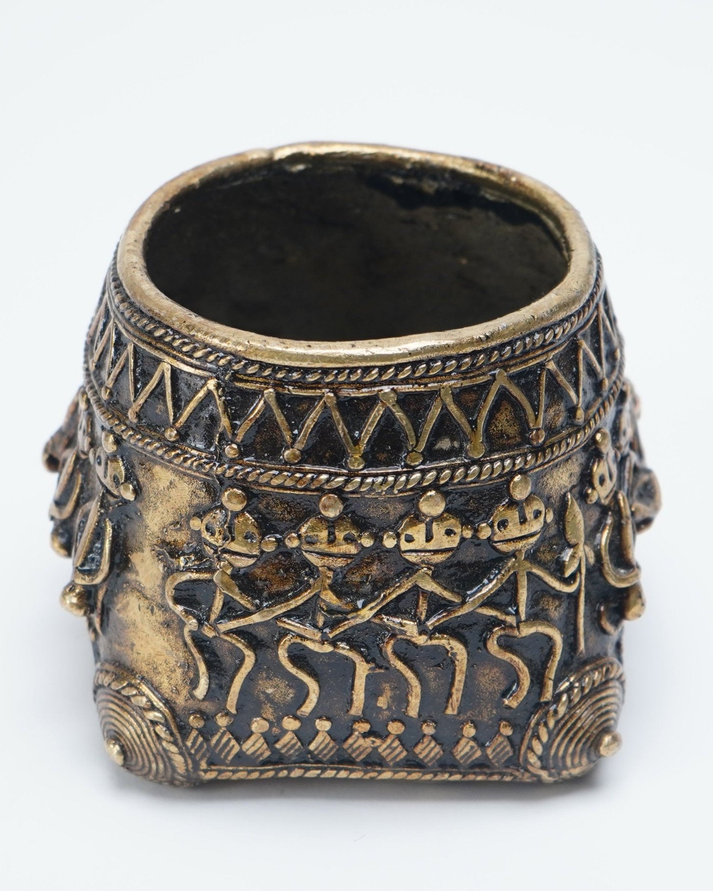 Handcraft Dhokra Penstand - Marble Lotus - Handcraft Dhokra Penstand