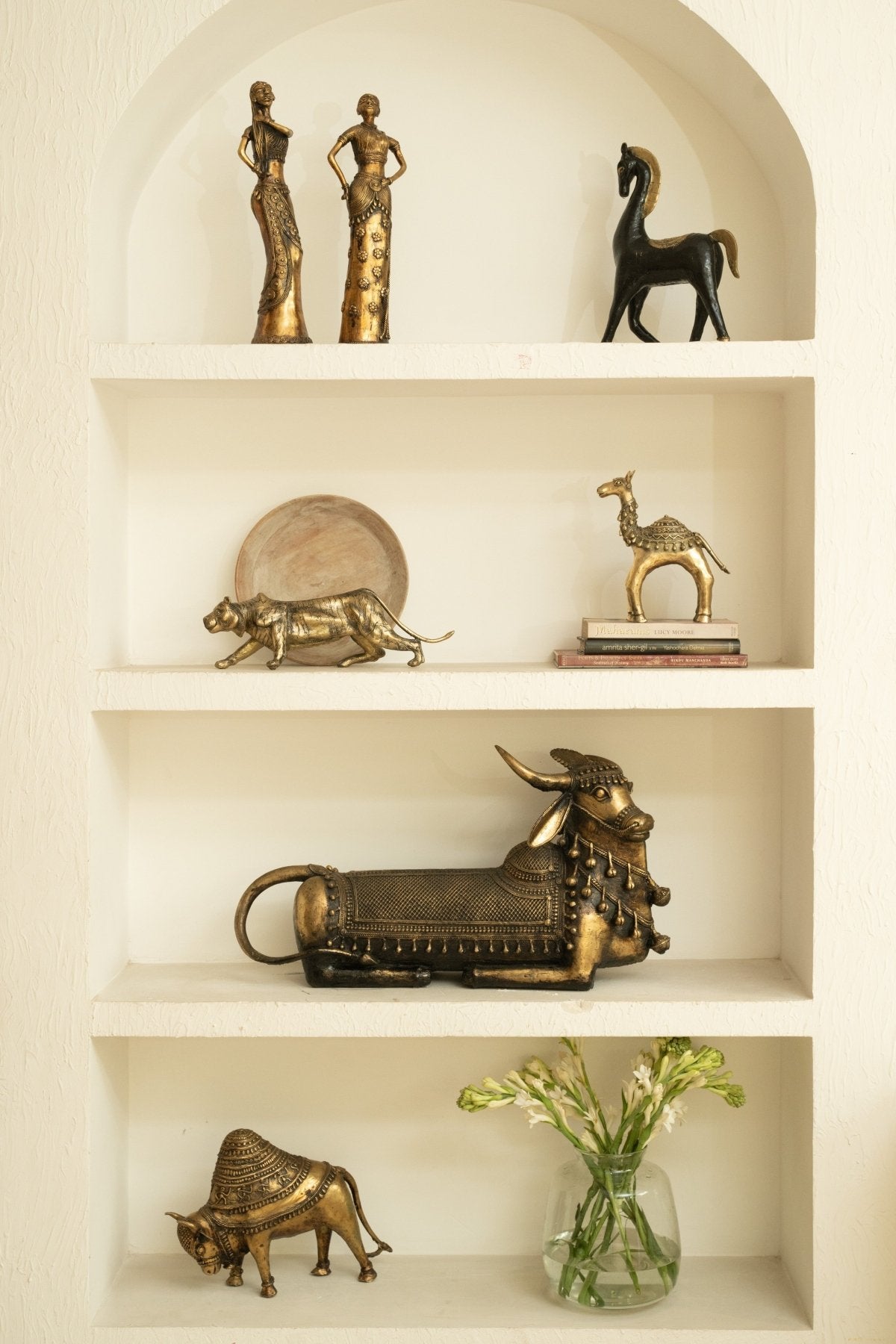 Handcrafted Jaguar Showpiece - Marble Lotus - Handcrafted Jaguar Showpiece