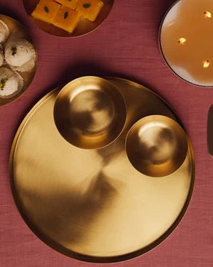 Heirloom Brass Dinner 4 Pcs Set - Marble Lotus - Heirloom Brass Dinner 4 Pcs Set