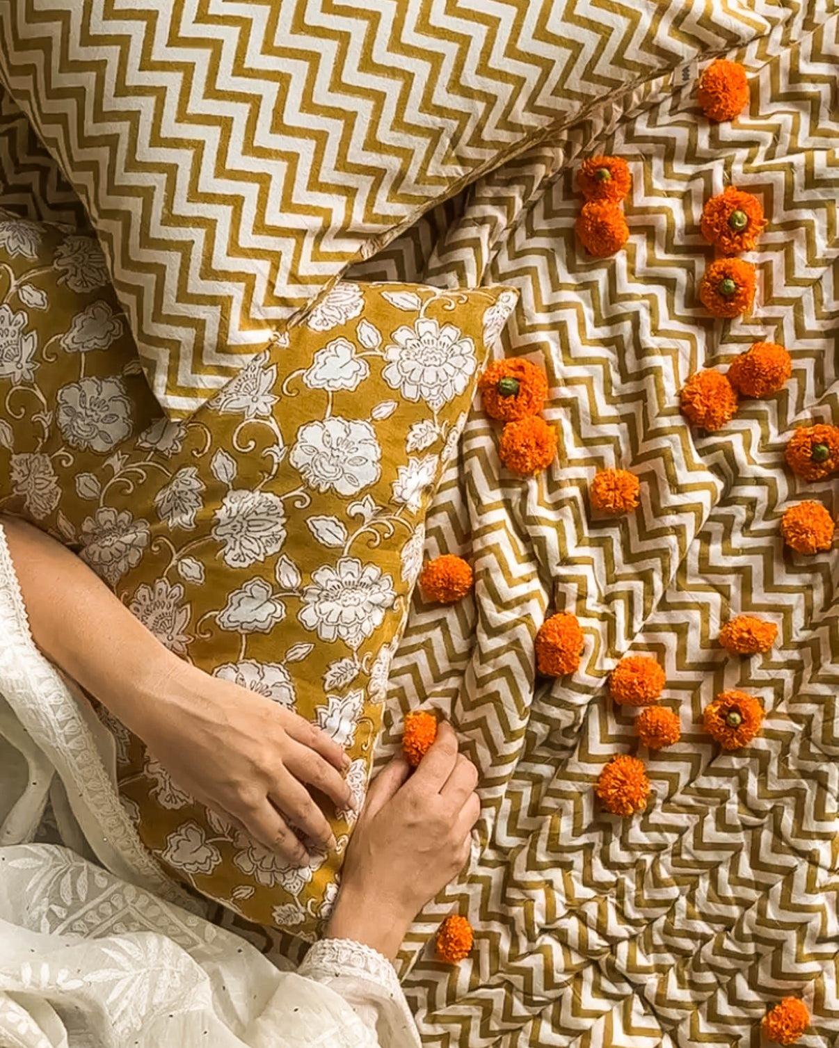 Lyla Block Printed Quilt - Marble Lotus - Lyla Block Printed Quilt