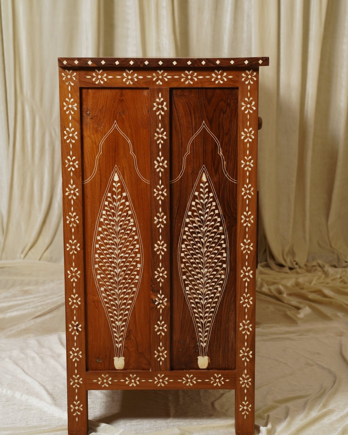 Maharani Regal 7-Drawer Dresser - Marble Lotus - Maharani Regal 7-Drawer Dresser