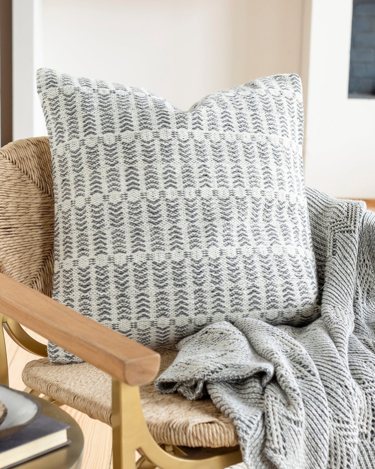 Modern Ivory Woolen Pillow - Marble Lotus - Ivory Woolen Pillow