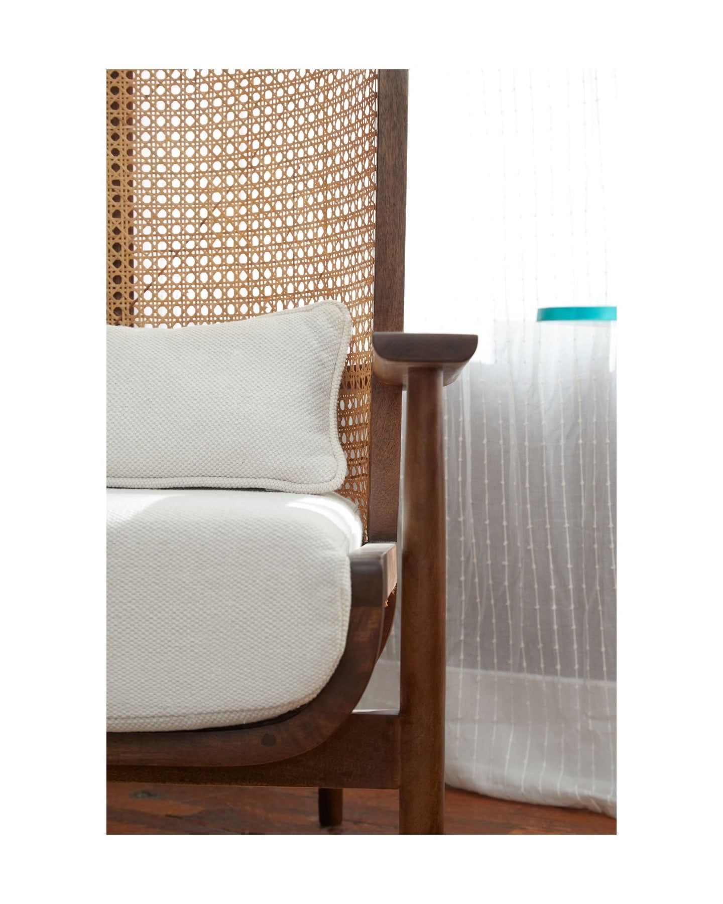 Wingman Lounge Chair - Porto - Marble Lotus - Wingman Lounge Chair Porto