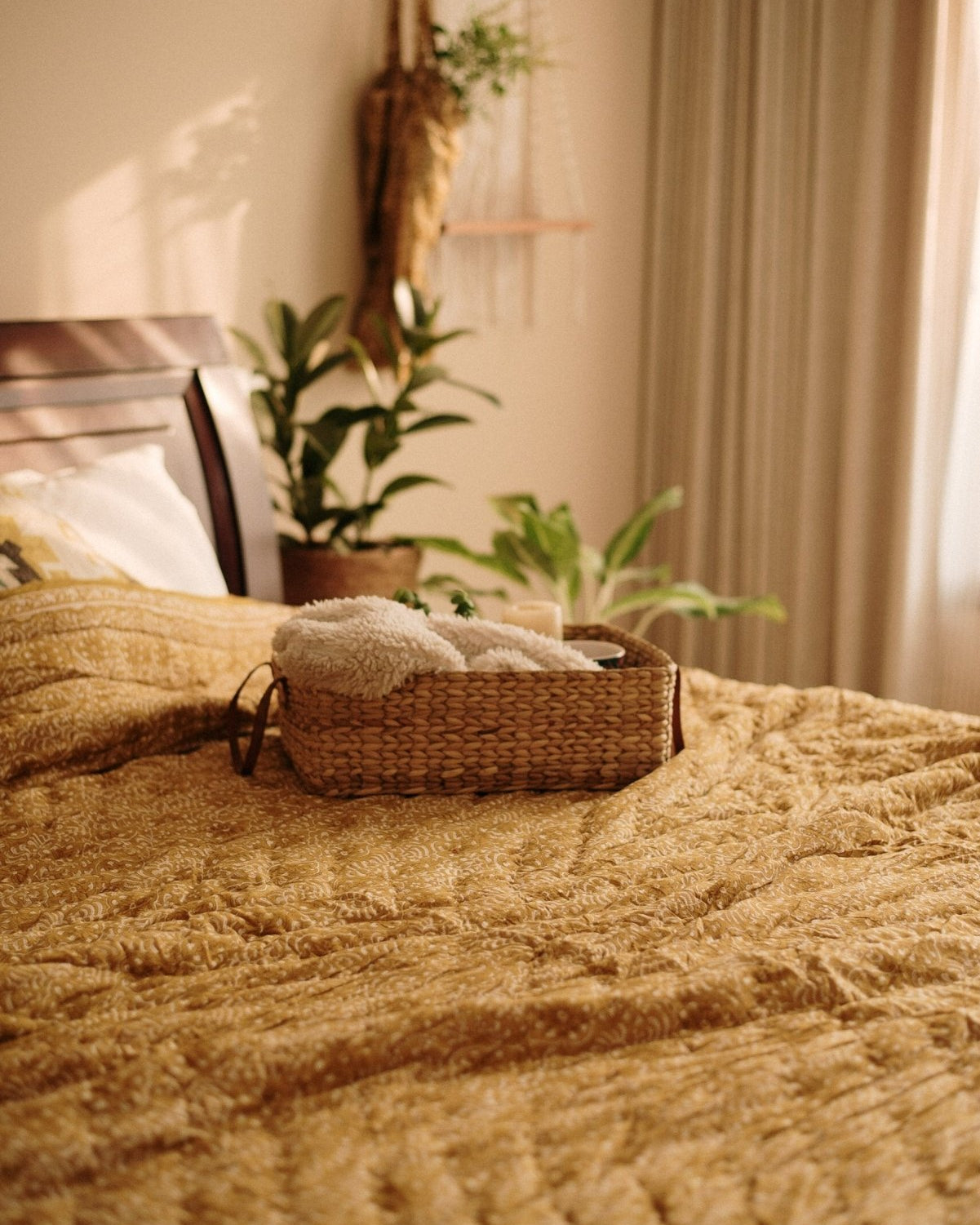 Zaal Block Printed Quilt - Marble Lotus - Zaal Block Printed Quilt