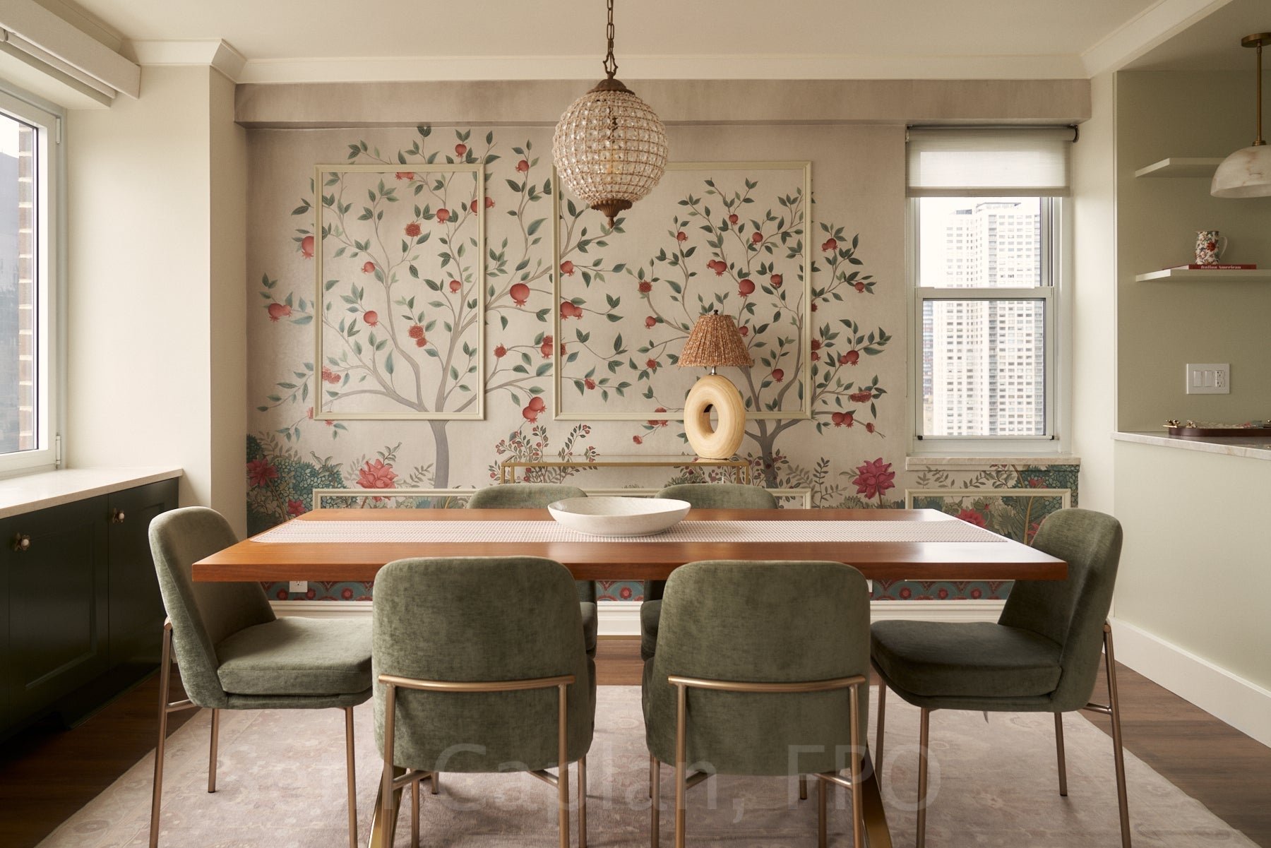 How Murals Inspire Modern Day Wallpaper: A Journey from Palaces to Homes - Marble Lotus
