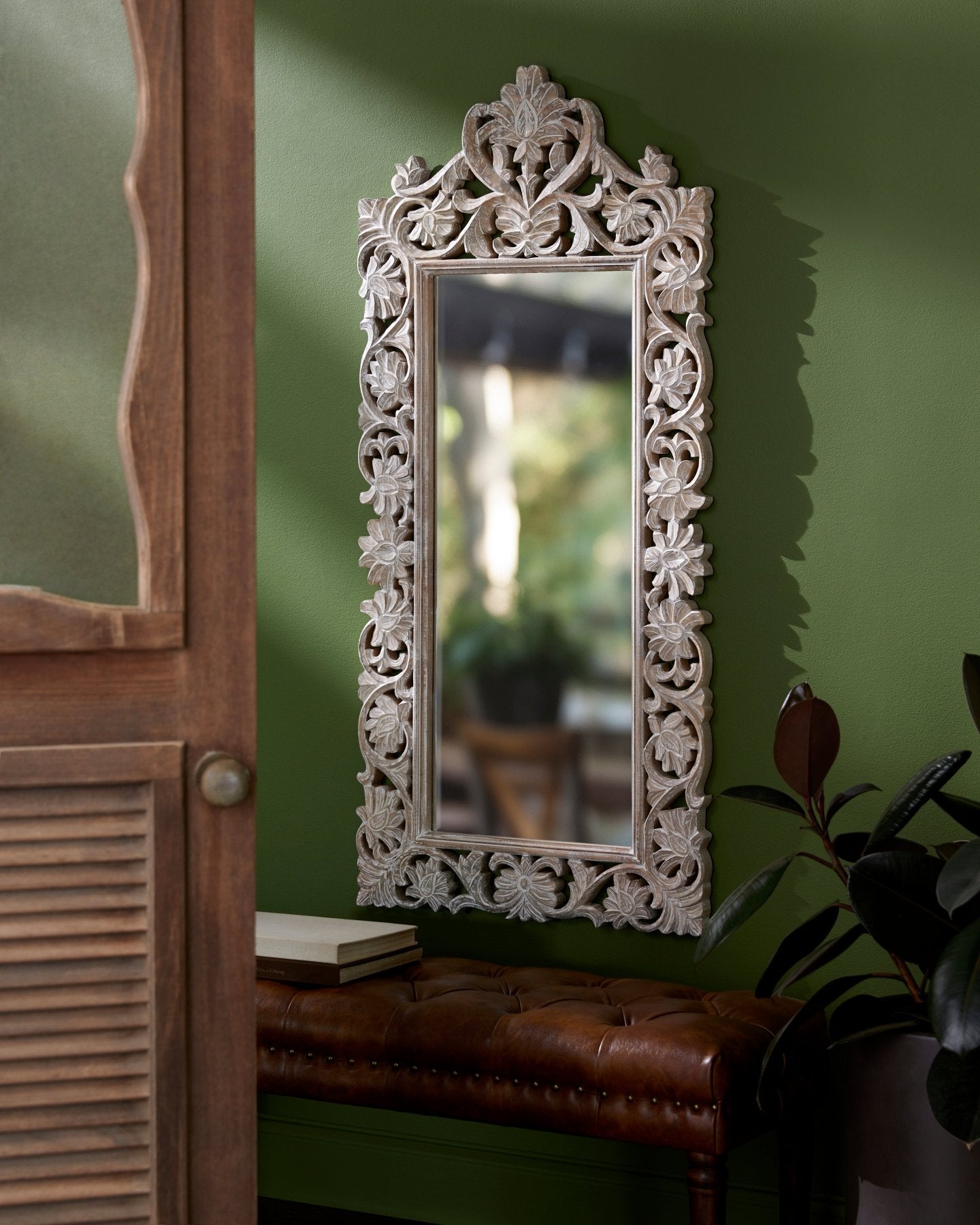 Mirror Collection | Vintage White & Dark Brown | Marble Lotus