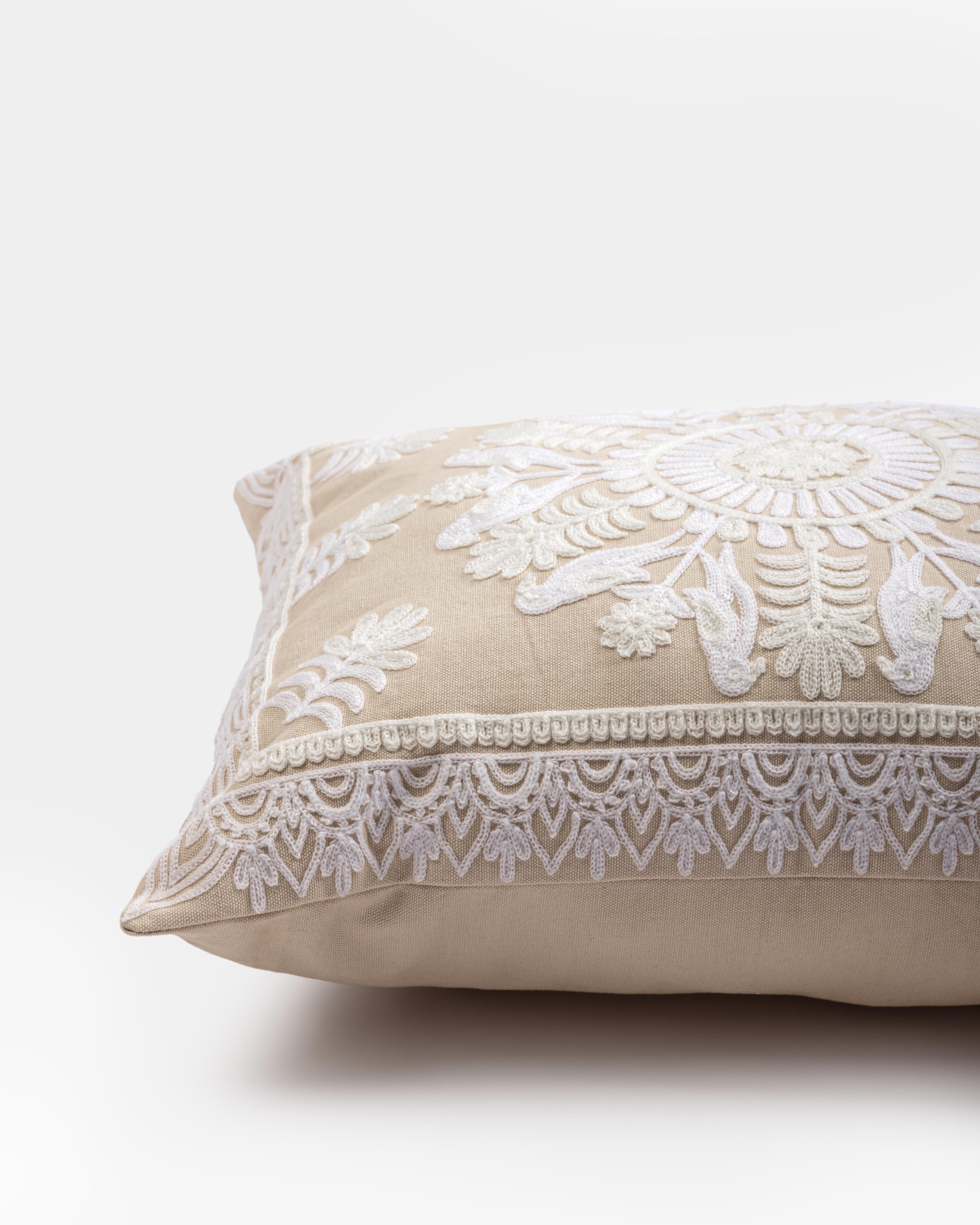 Suzani Pillow | White Pillow Cover Fauna 16x20" | Made in Jaipur