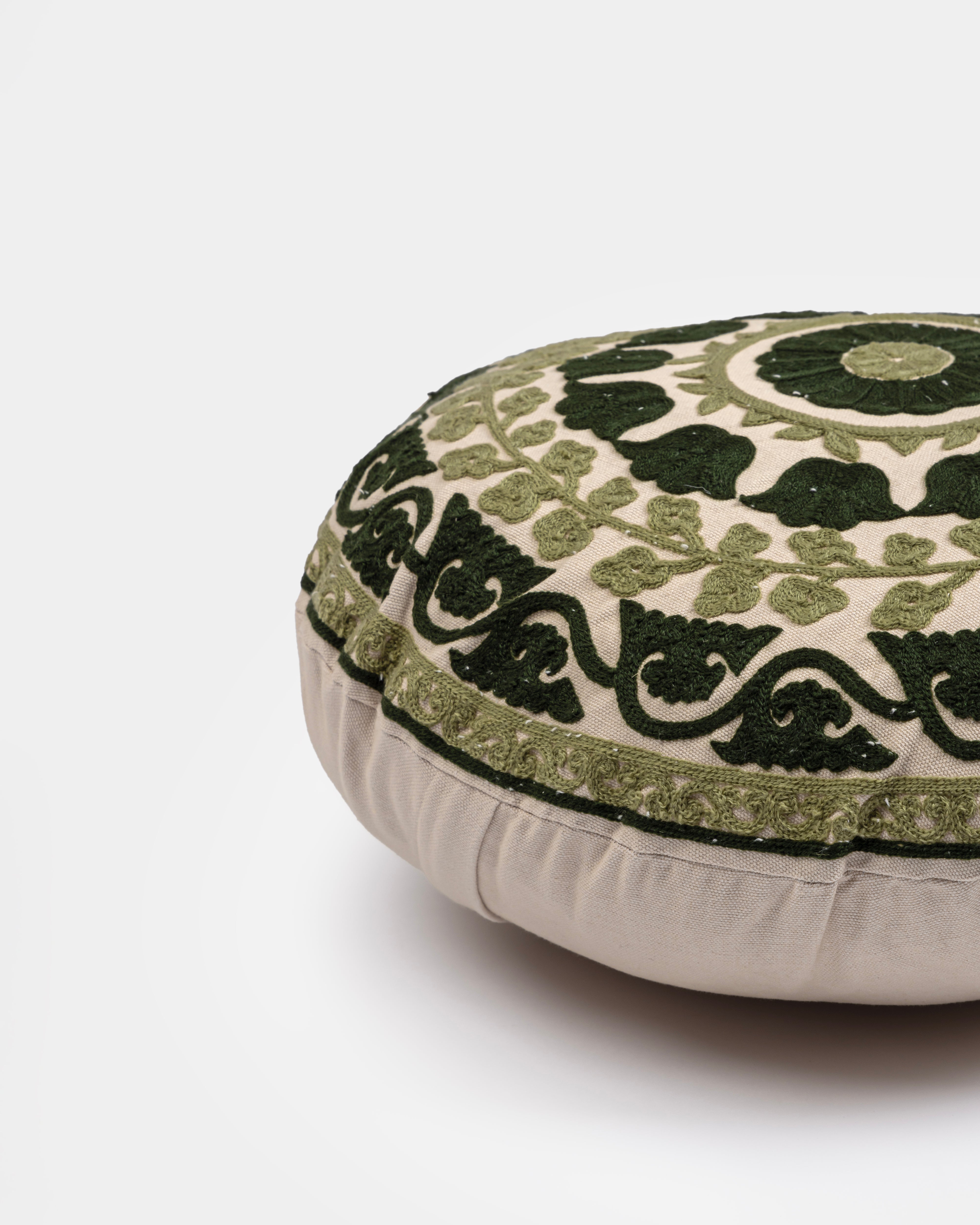 Suzani Pillow | Green Pillow Cover Flora 16" Round | Made in Jaipur