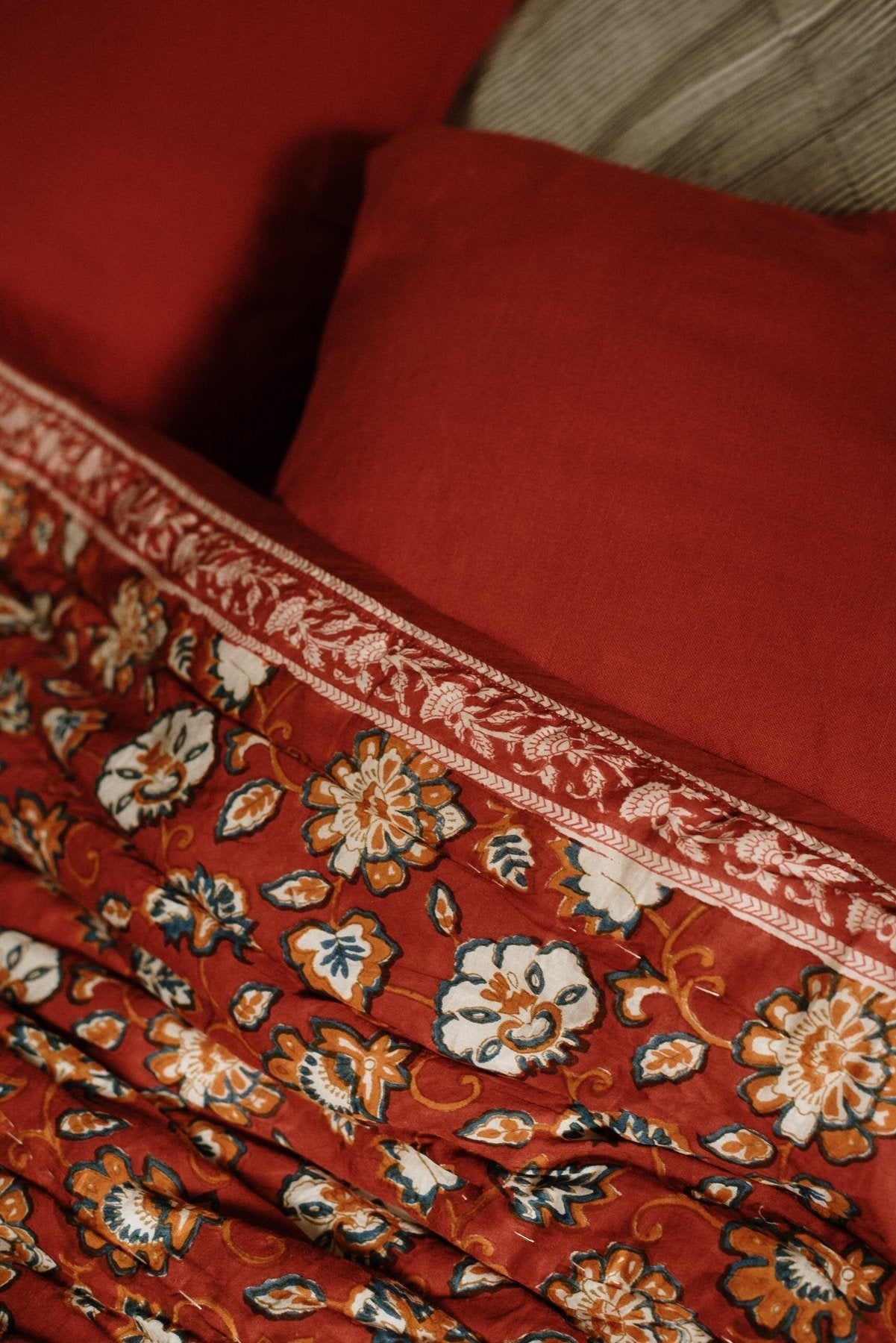 Dahlia Block Printed Quilt - Marble Lotus - Dahlia Block Printed Quilt