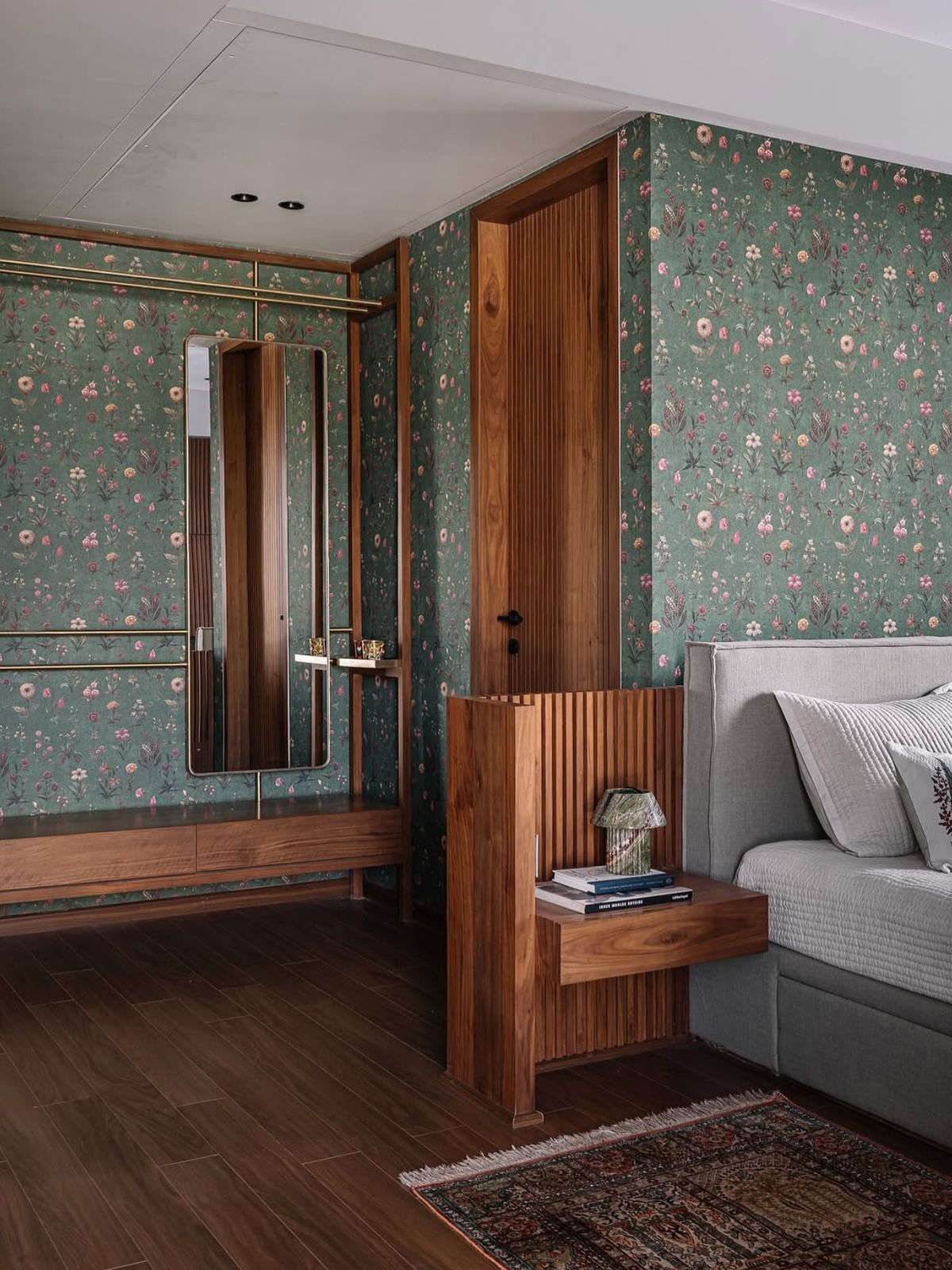 Gulbahaar - Marble Lotus - Gulbahaar