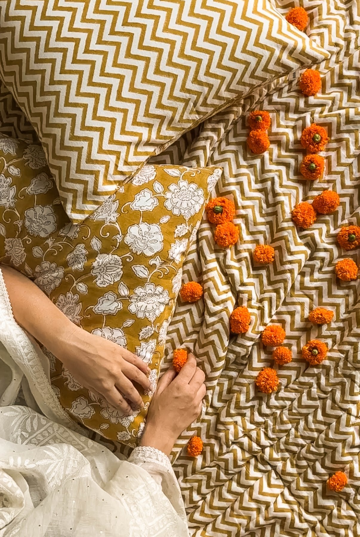 Lyla Block Printed Quilt - Marble Lotus - Lyla Block Printed Quilt