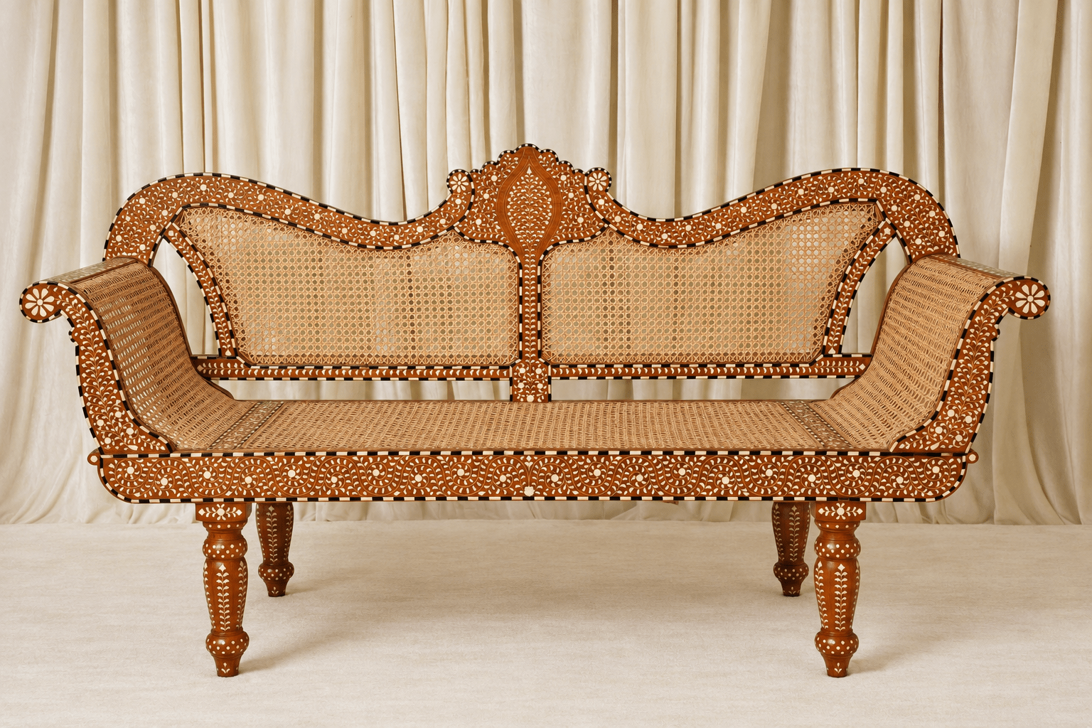 Maharani Courting Bench - Marble Lotus - Maharani Courting Bench