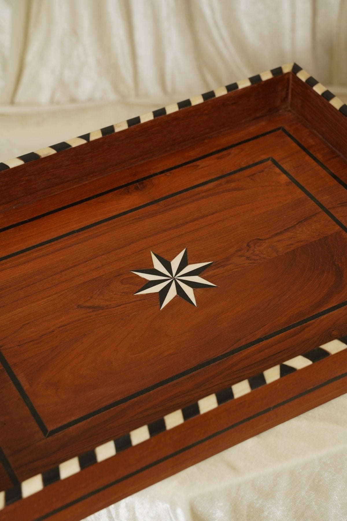 Maharani Courtyard Tray - Marble Lotus - Maharani Courtyard Tray