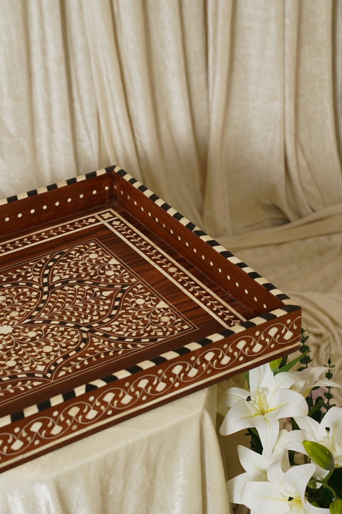 Maharani Jaal Tray - Marble Lotus - Maharani Jaal Tray