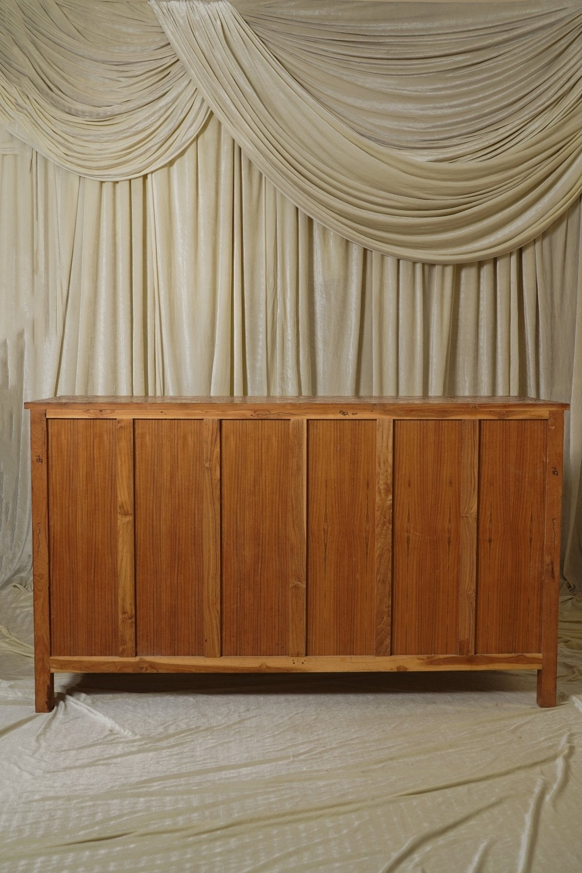Maharani Regal 7-Drawer Dresser - Marble Lotus - Maharani Regal 7-Drawer Dresser