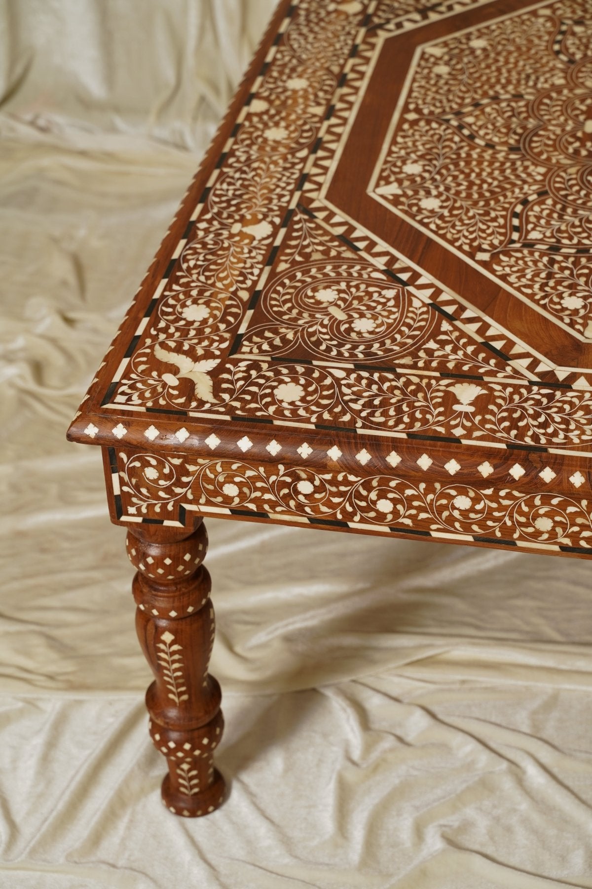Maharani Royal Square Coffee Table - Marble Lotus - Maharani Royal Square Coffee Table