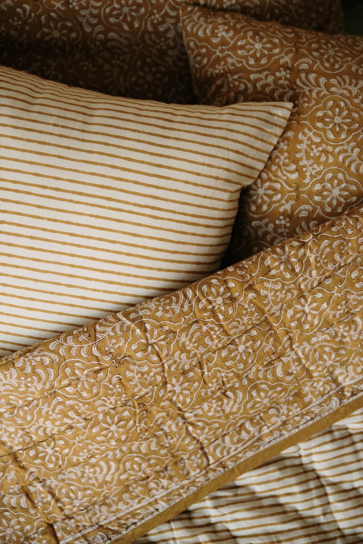 Zaal Block Printed Quilt - Marble Lotus - Zaal Block Printed Quilt
