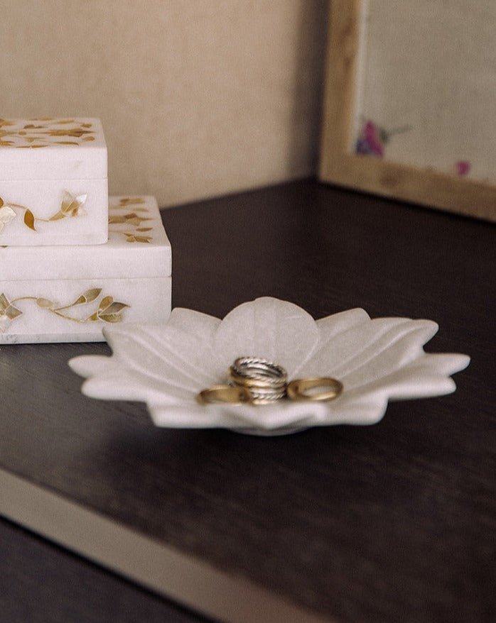 White Marble Lotus Dish White Marble Lotus Dish